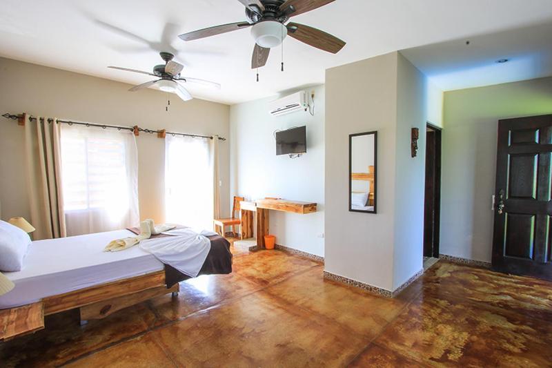 Funny Wave Guest House Cabuya  外观 照片